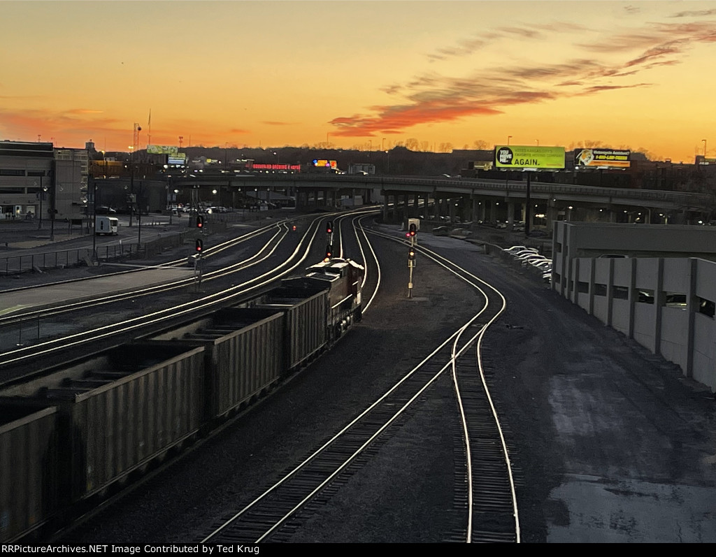 BNSF 5699